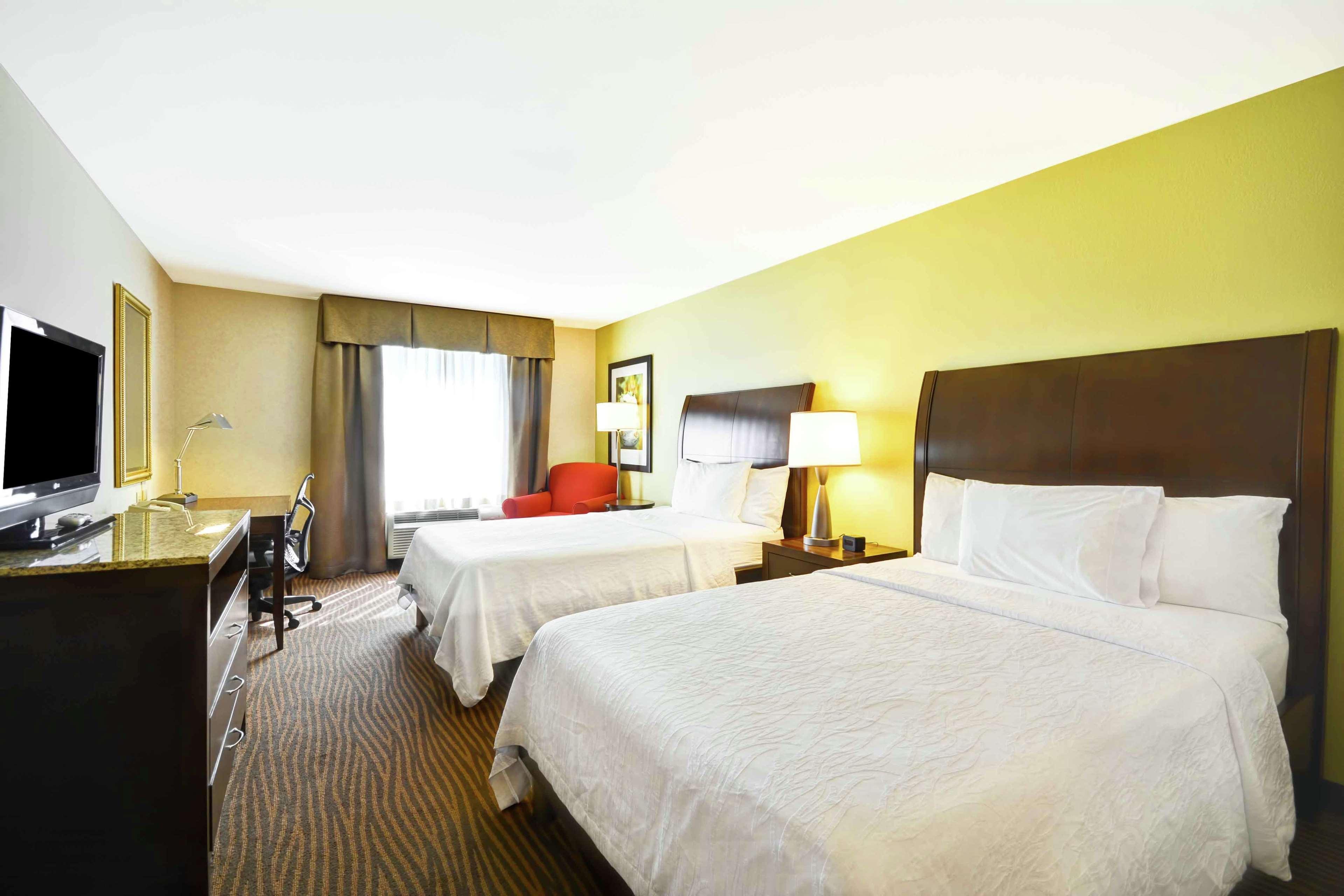 Hilton Garden Inn Форт Майерс Екстериор снимка