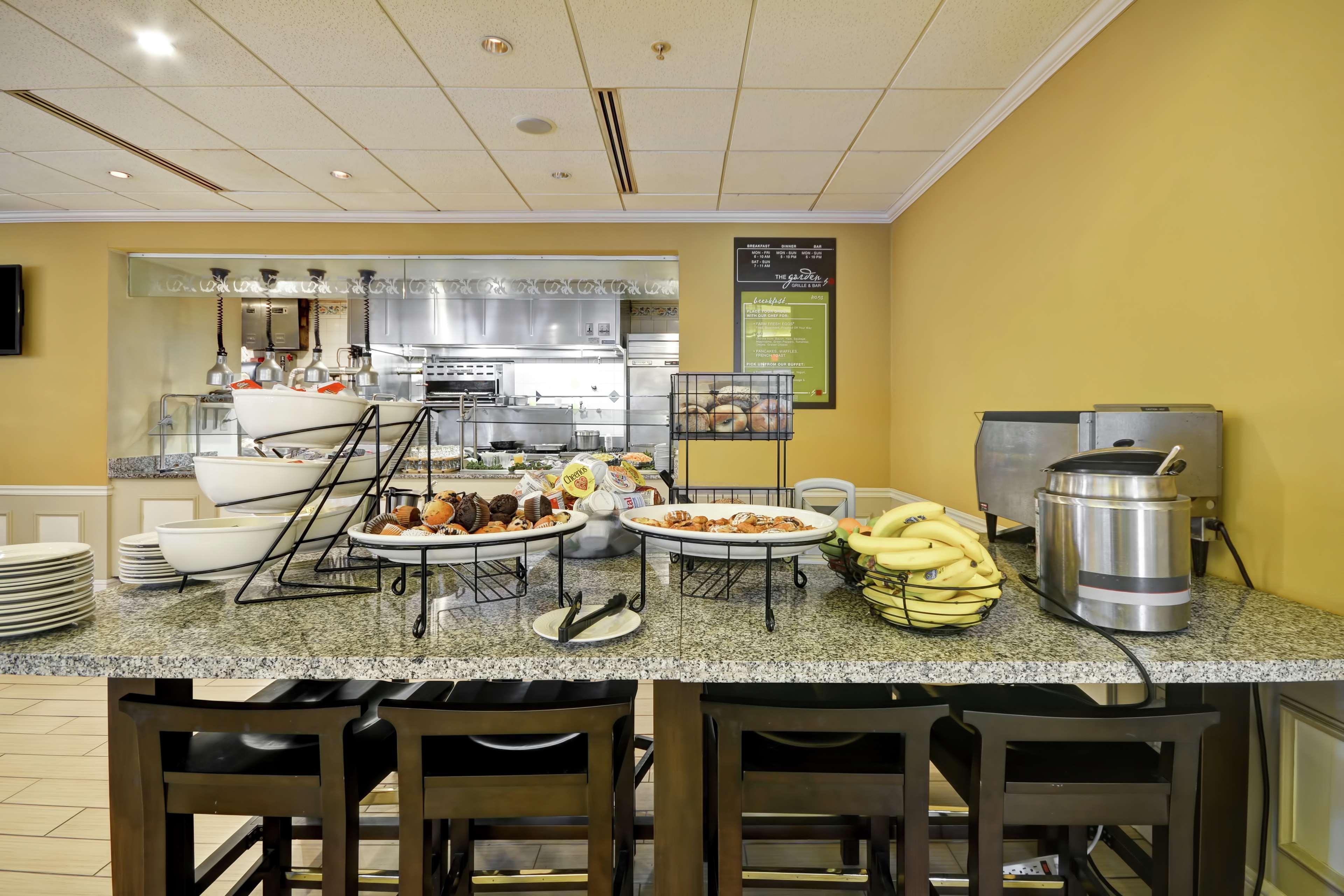 Hilton Garden Inn Форт Майерс Екстериор снимка