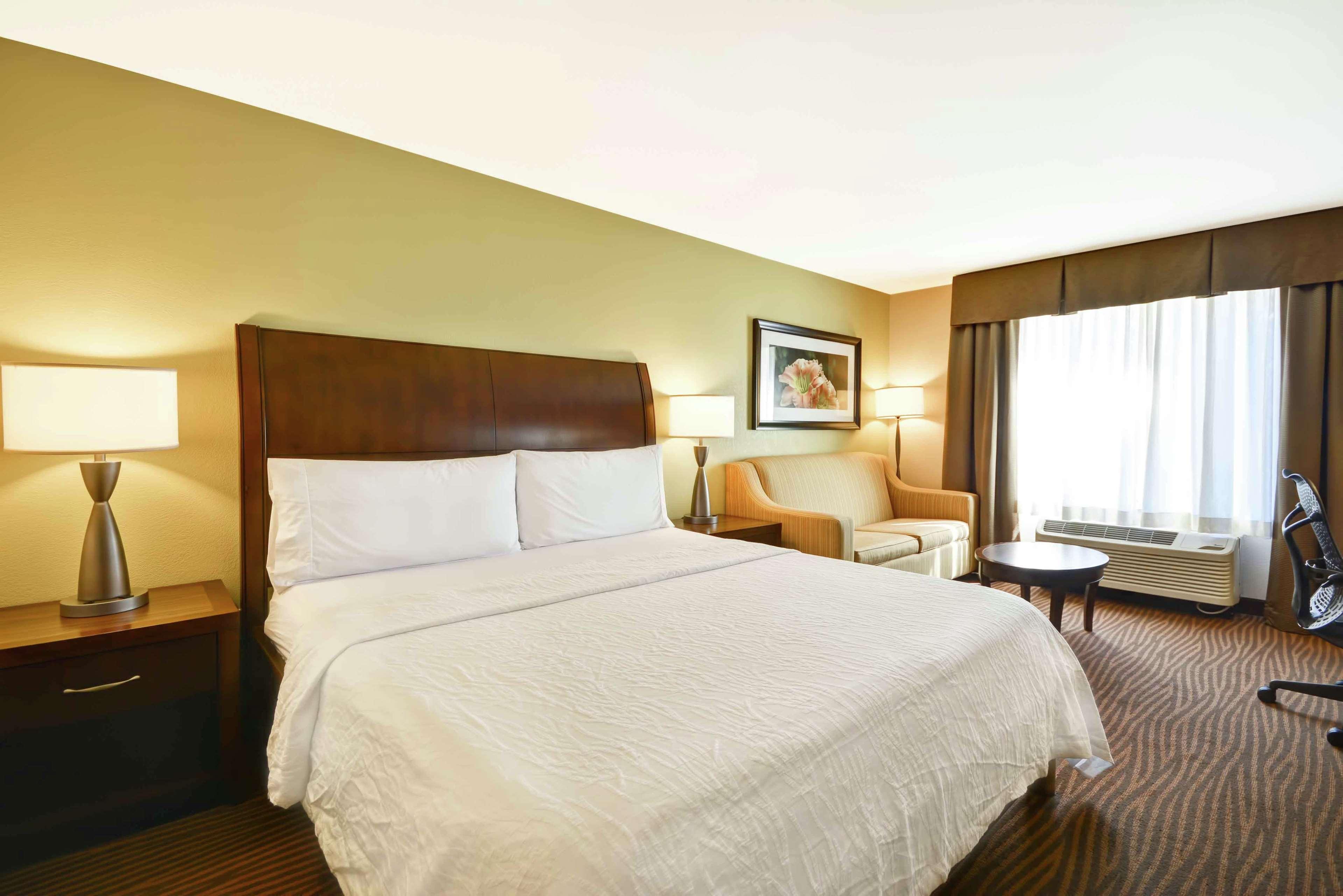 Hilton Garden Inn Форт Майерс Екстериор снимка