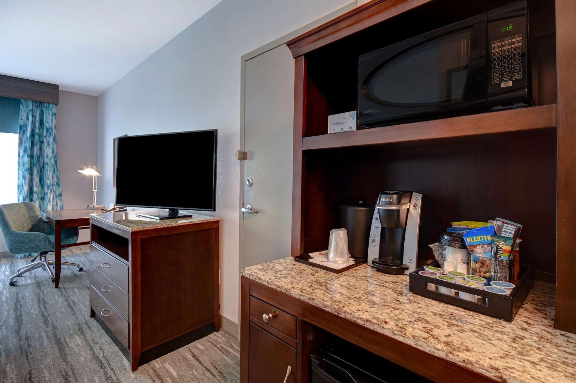 Hilton Garden Inn Форт Майерс Екстериор снимка