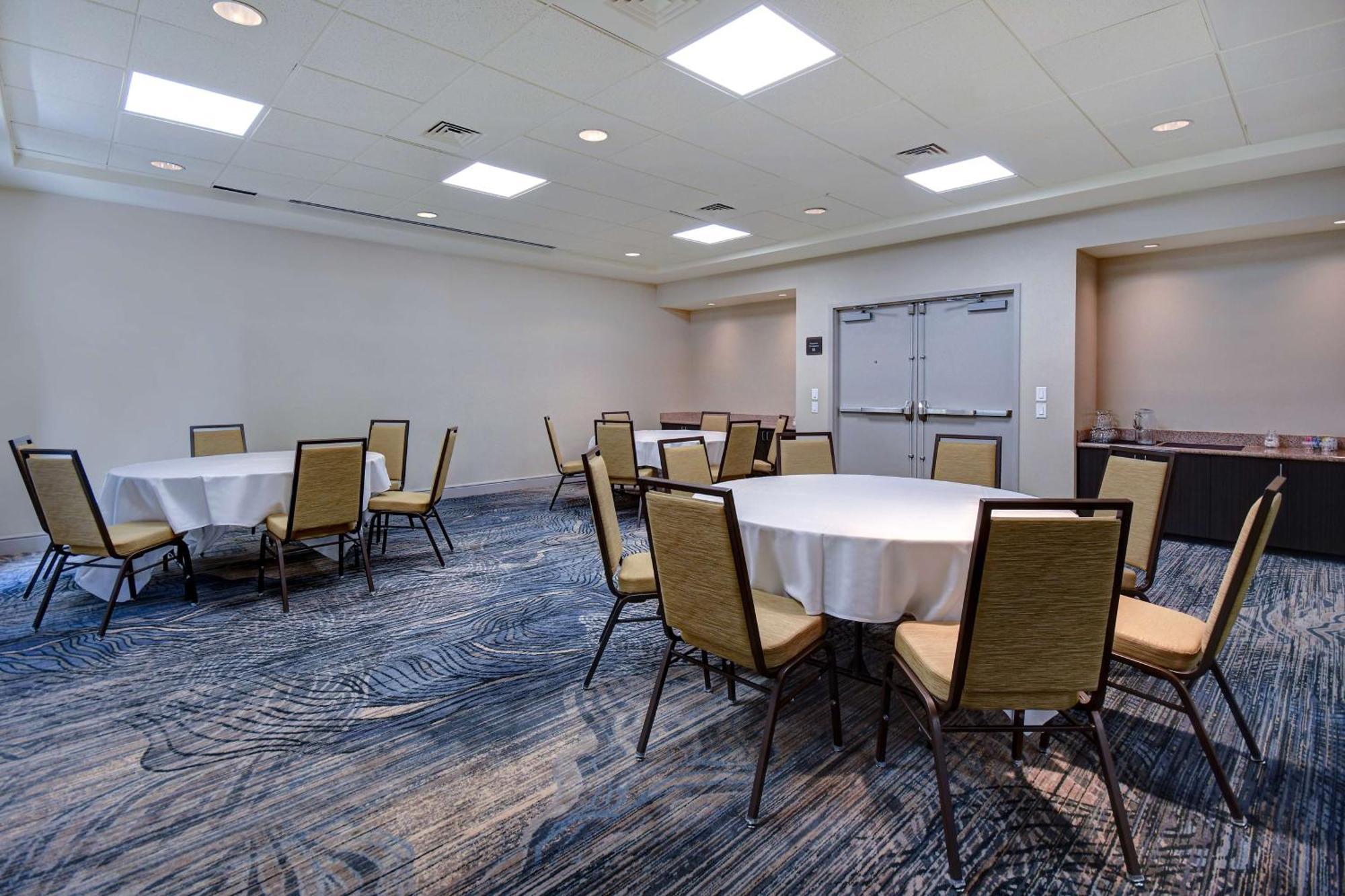Hilton Garden Inn Форт Майерс Екстериор снимка