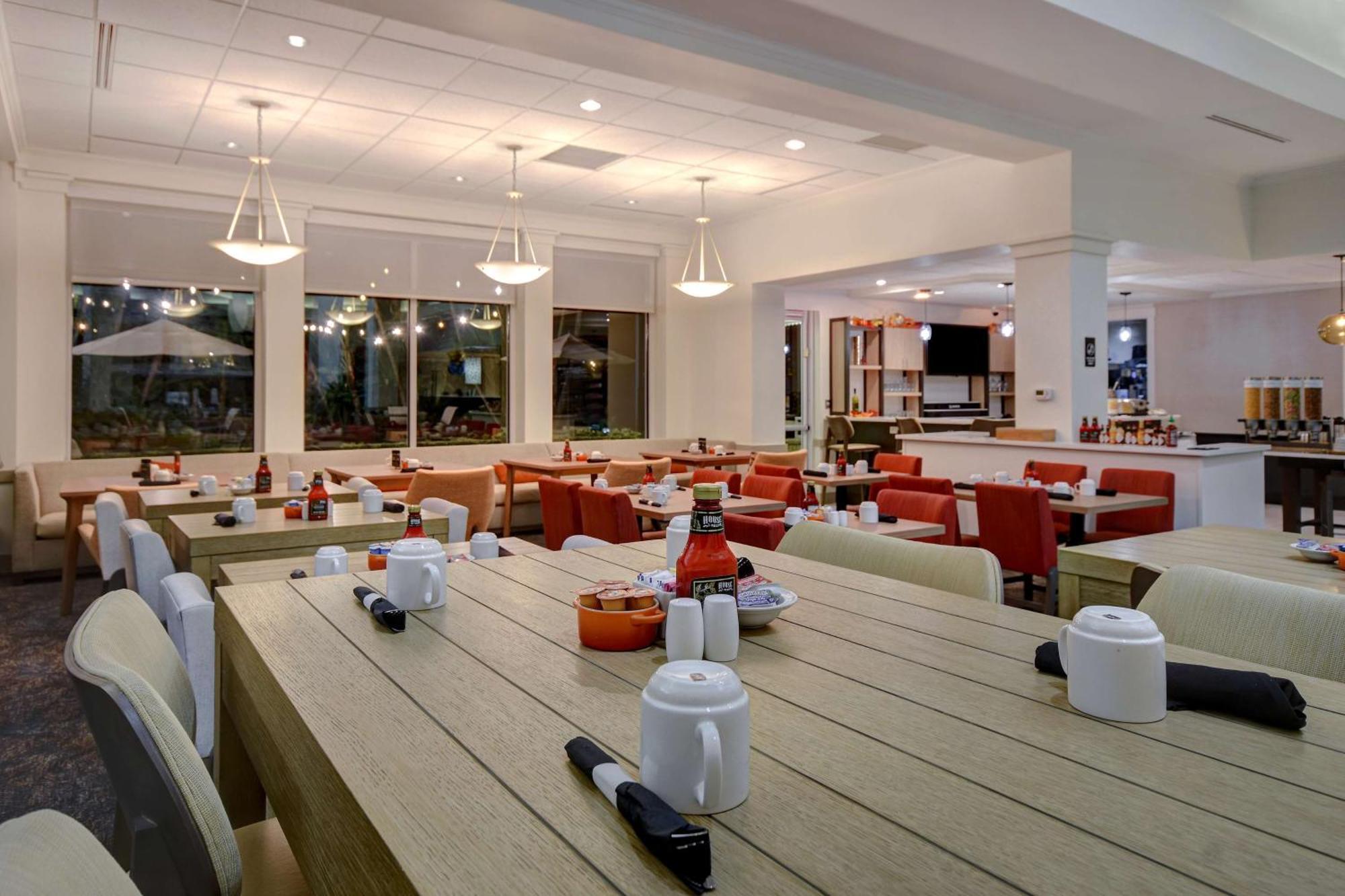 Hilton Garden Inn Форт Майерс Екстериор снимка